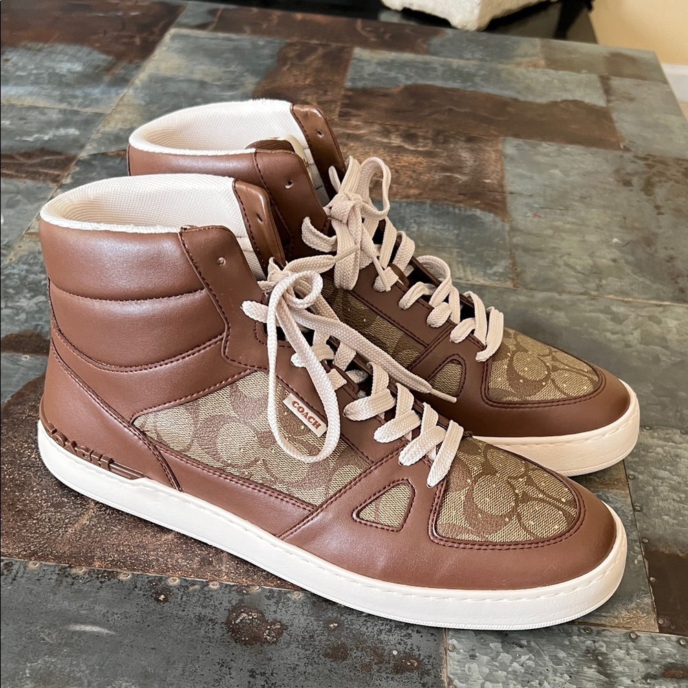 NWOT Coach | Clip Court High Top Signature Canvas Sneakers | Size 13 - Picture 15 of 15